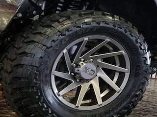 Custom Wheels & Tires